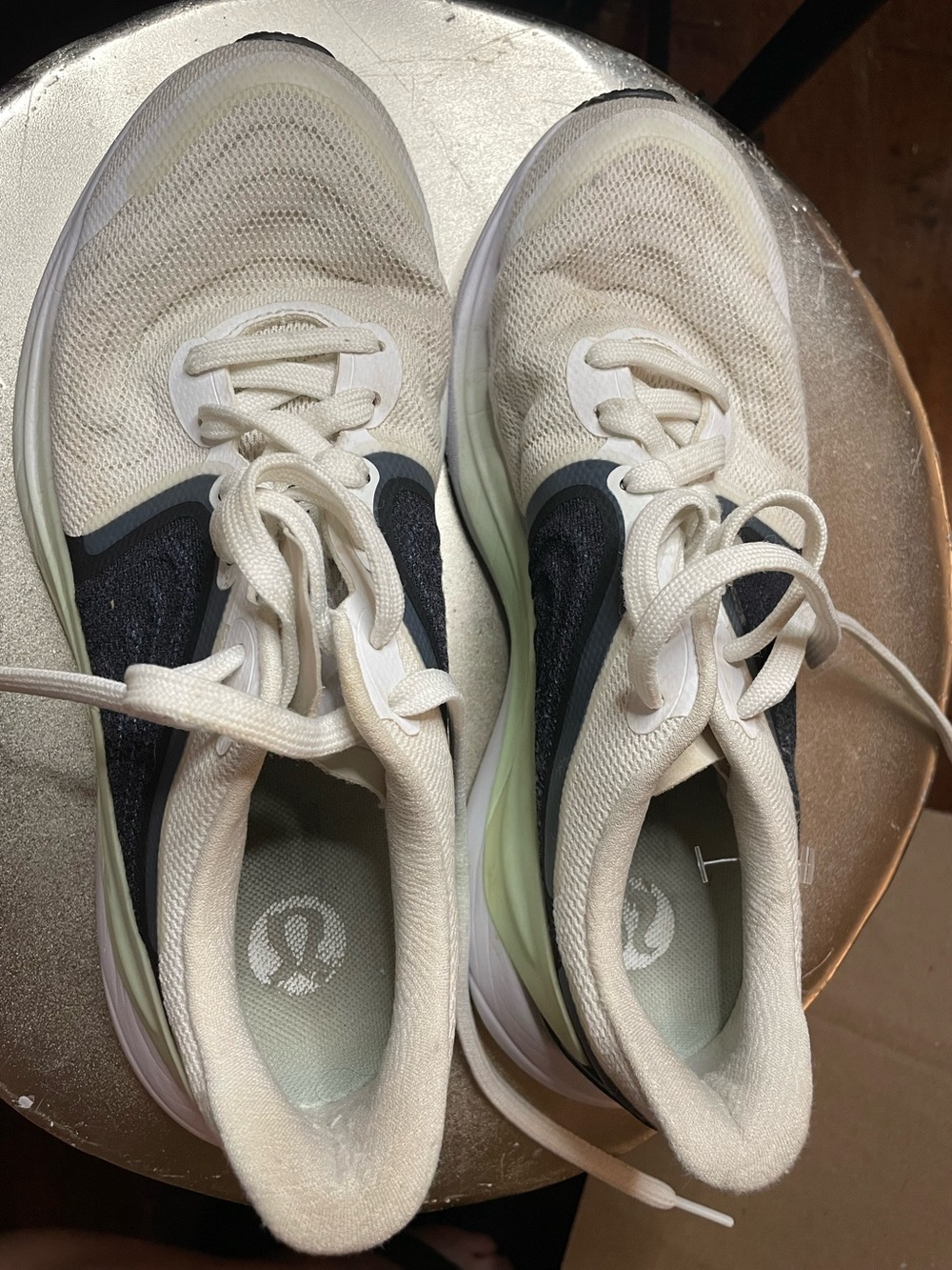 Lululemon Women's Blissfeel 2 Running Shoe - Picture 9 of 14